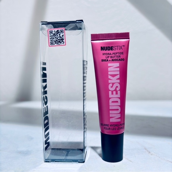 💄 NUDESTIX NUDESKIN Hydra-Peptide Lip Butter — Sugar Plum - Picture 1 of 4